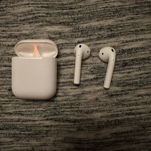 Apple 1st Generation AirPods